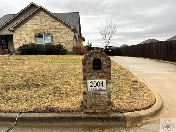 2004 Razorback Cir, Texarkana, AR 71854