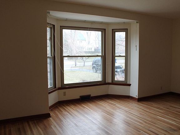 5th image of 177 E North Broadway St
