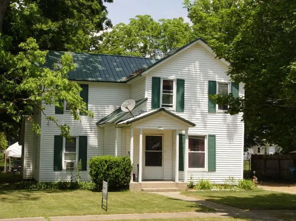 421 W Bond St, Hastings, MI 49058