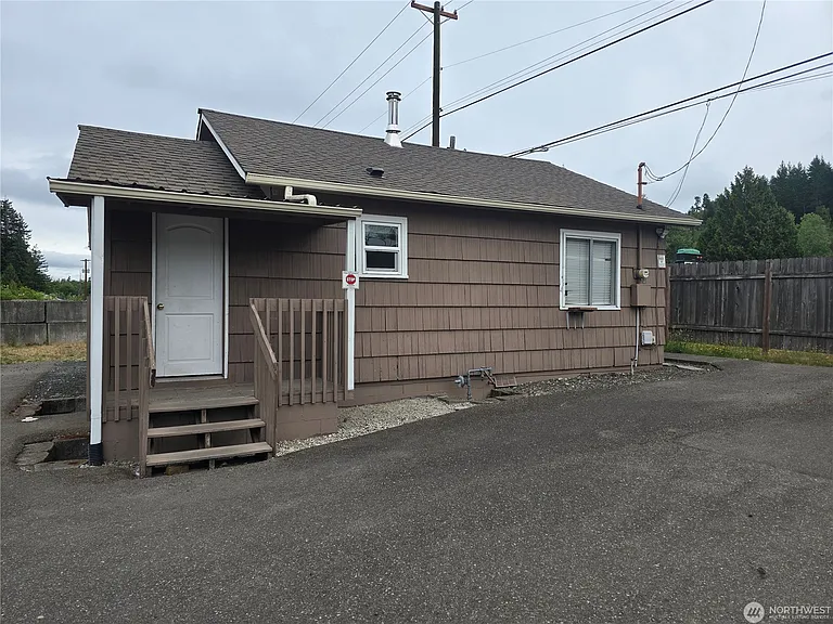 23371 NE State Route 3 — Photo 1