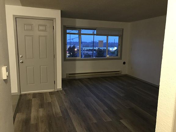 Living Room Pic 2