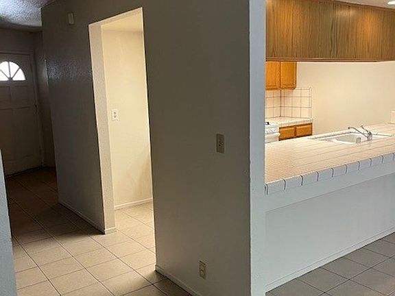 5th image of 4242-4248 W Douglas Ave #4242