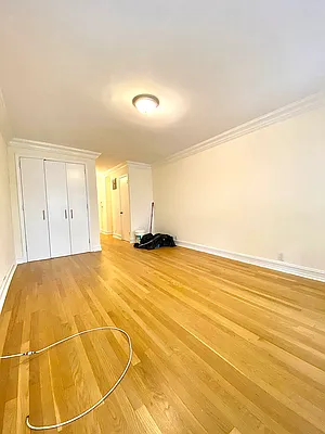 Rented by Oxford Property Group | media 3