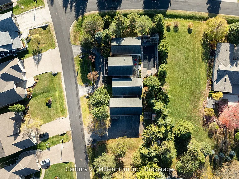 160 Grand Cypress Ln — Photo 41