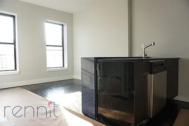 Rented by Rennit Inc.
