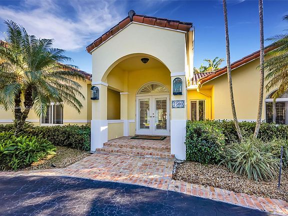 5th image of 7500 SW 154th Ter