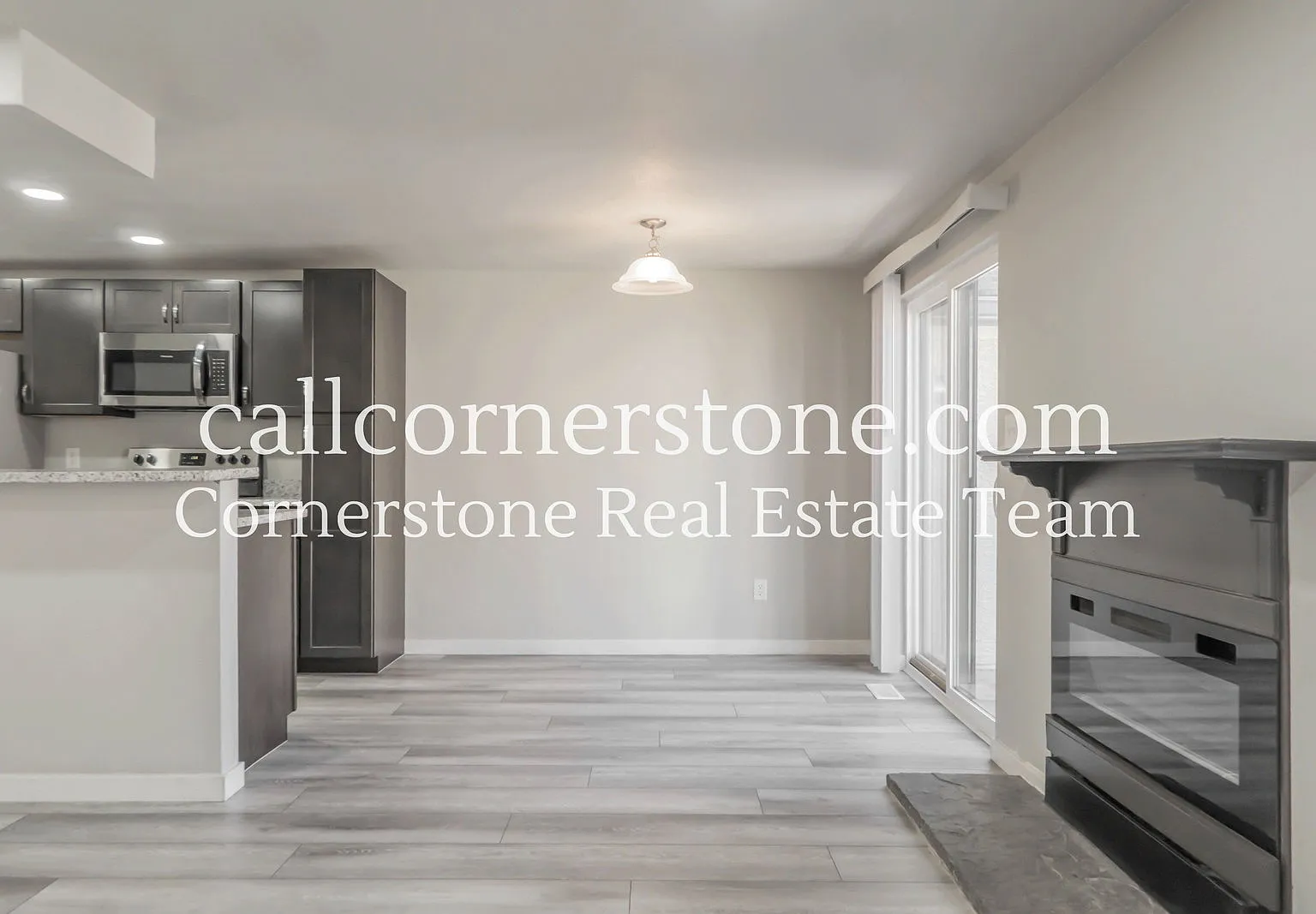 3 bed, 1.5 bath, 1170 sqft, $1,897 — Photo 2
