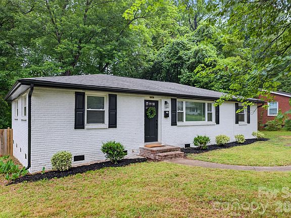 3rd image of 3541 Delgany Dr