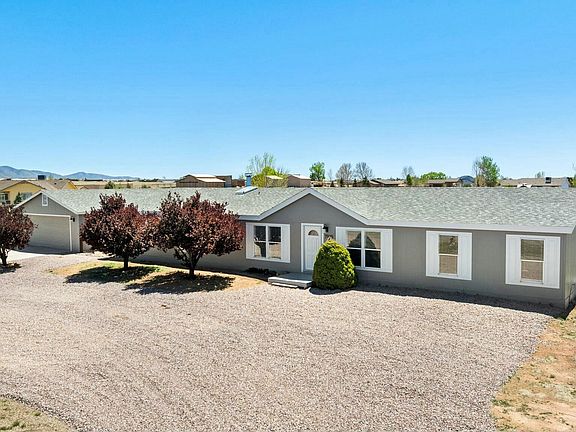 3rd image of 7925 E LILY CANYON Drive