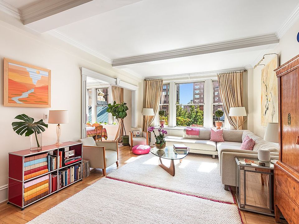 1st image of 1065 Lexington Ave #8B
