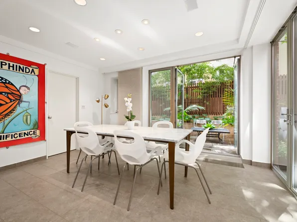 56 West 71st Street image 5 of 16