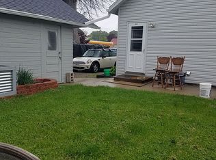 621 E Main St, Waupun, WI 53963