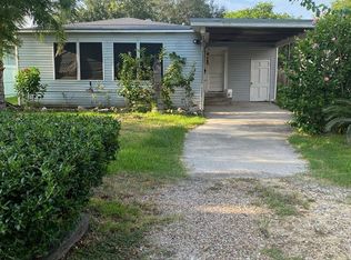 309 Magnusson Ave, Palacios, TX 77465