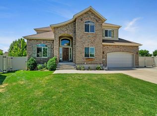1865 W Colony Pointe Dr, Lehi, UT 84043
