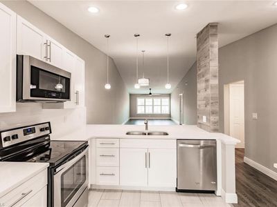 3552 Antarctic CIR #2206, Naples, FL, 34112
