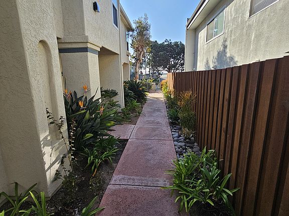 5th image of 1760 Diamond St #7