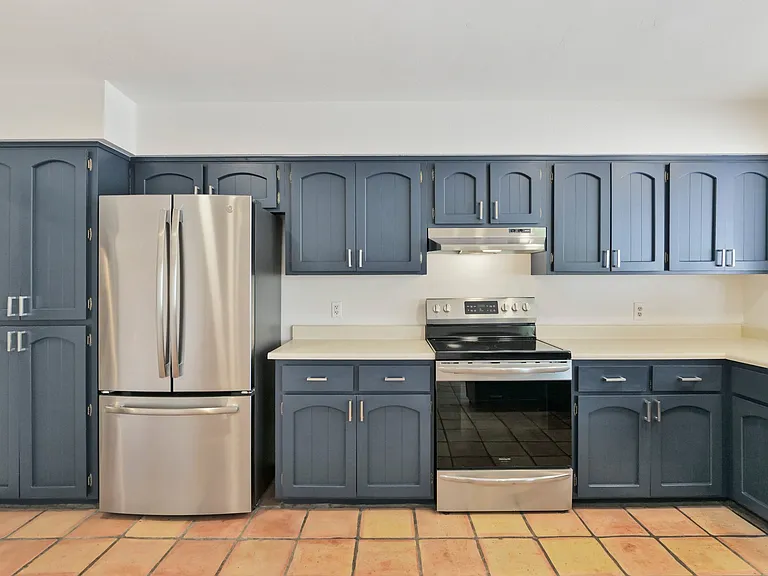 10440 E Becker Ln — Photo 23