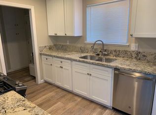 2171 Meadowglen Ave, Sacramento, CA 95832
