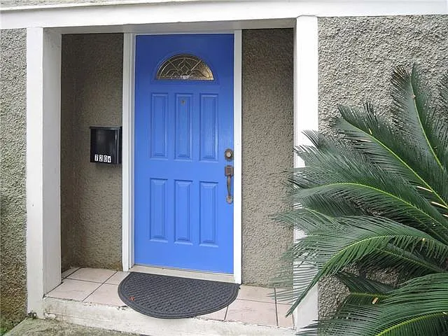 7204 Hickory St #A — Photo 2