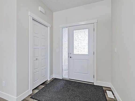 2nd image of 125 N Westview Dr