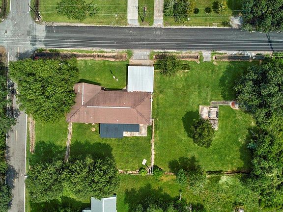 2nd image of 2727 Smith St