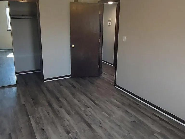 5725 Leavenworth Rd #5 — Photo 17