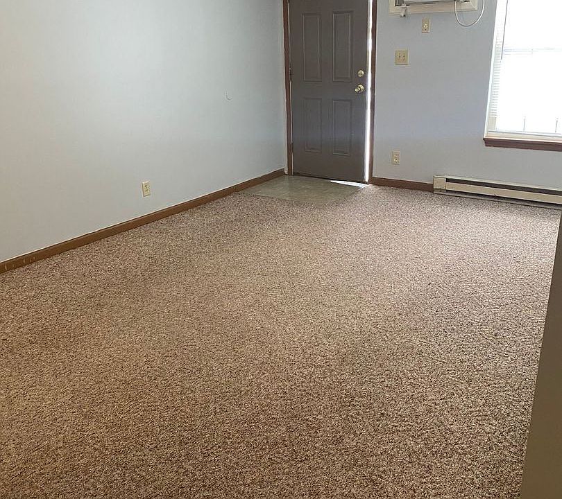 1st image of 321 E Vine St APT 2