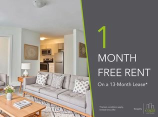 34 Heydon Park Rd #33, Toronto, ON M6J 2C8