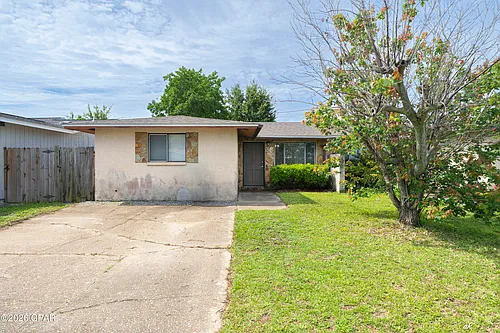 1125 Bradley Cir Photo 1