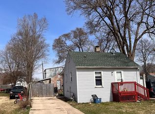 1917 Forest Ave, Beloit, WI 53511