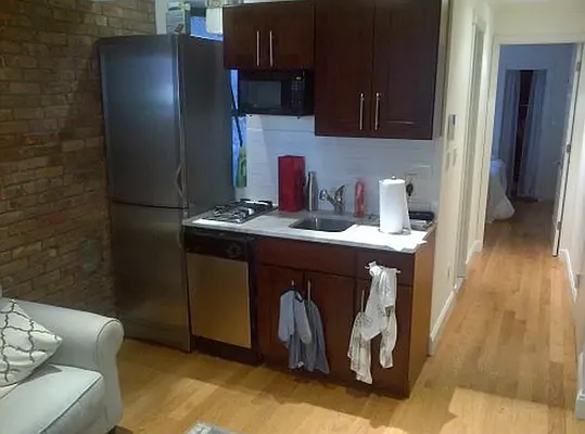 Rented by REAL New York | media 16