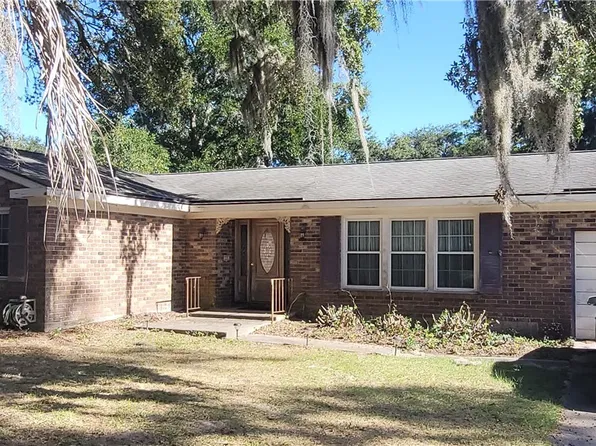 223 Sea Island Drive, Savannah, GA 31410