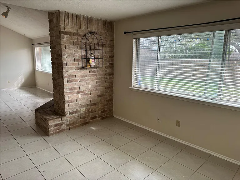 13123 Chipman Glen Dr — Photo 29