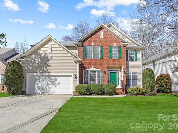 222 Tyndale Ct, Waxhaw, NC 28173