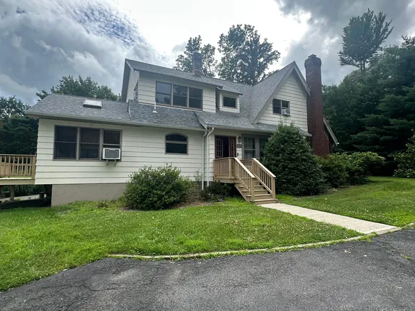 120 Cromwell Hill Rd, Monroe, NY 10950