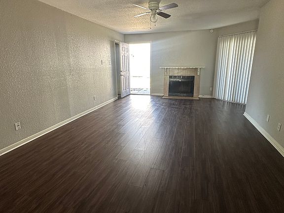 2nd image of 9700 Leawood Blvd #3/23
