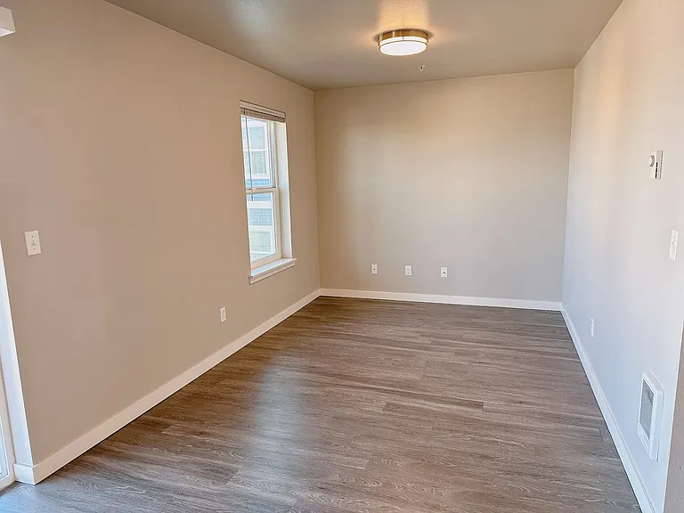 1117 N Garden St — Photo 21