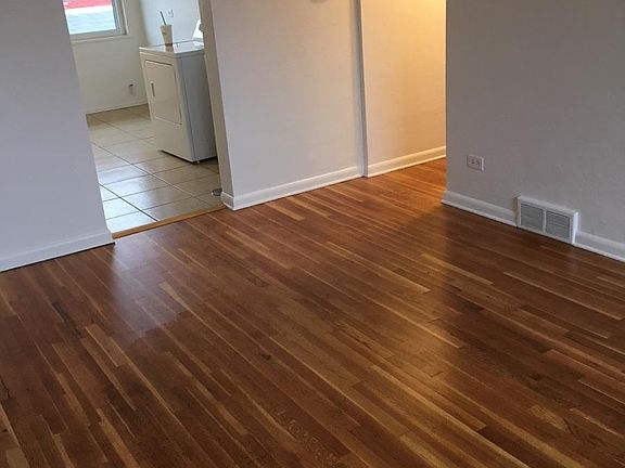 5th image of 2057 S Lincoln St