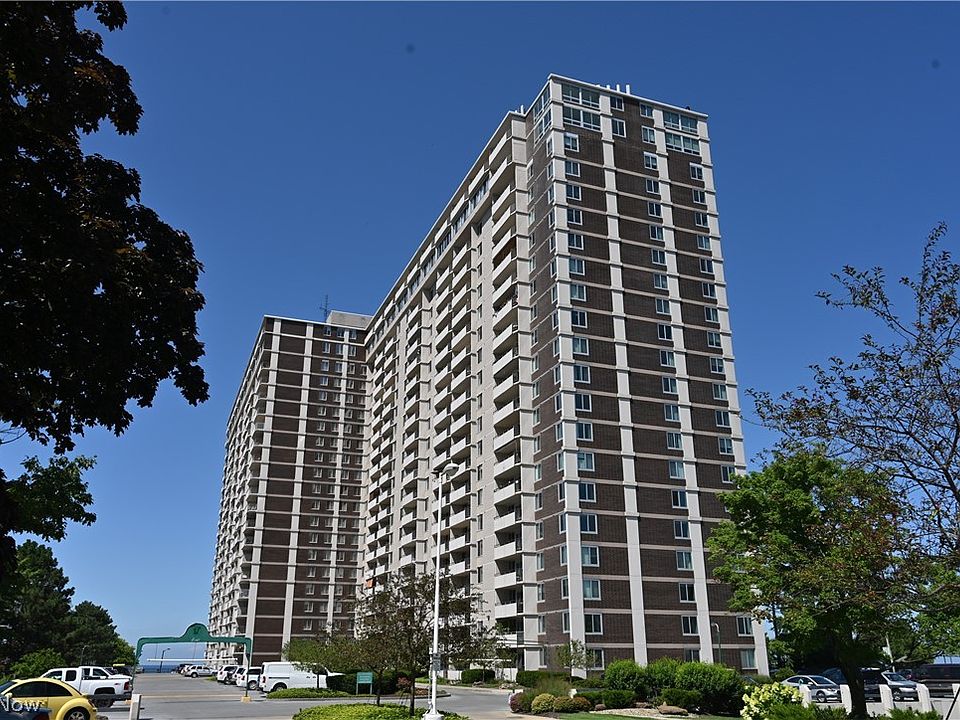 1st image of 12900 Lake Ave Penthouse 18