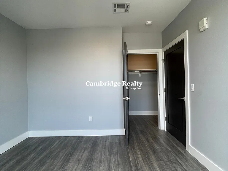 365 Western Ave #409T — Photo 8