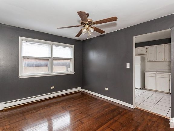 3rd image of 1513 W Chase Ave APT 3A
