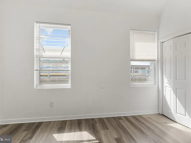 2550 Kensington Ave #3 — Photo 13