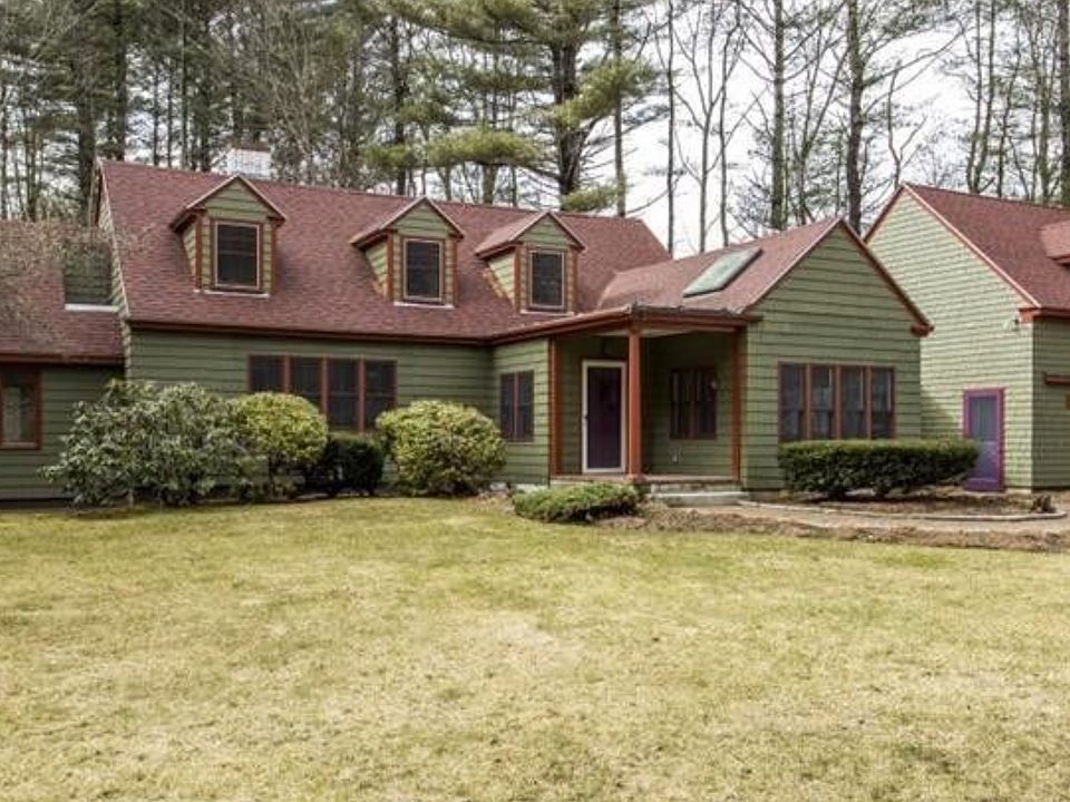 2nd image of 9 Magean St