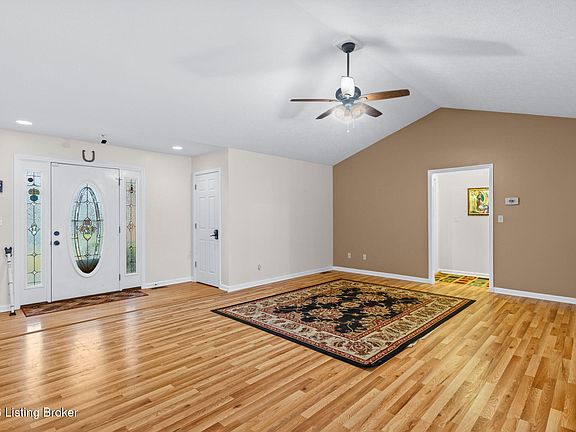 2nd image of 629 Wind Brook Dr