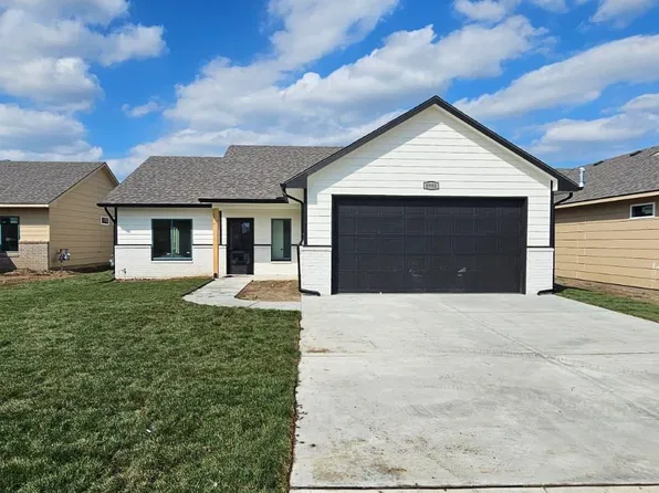 8980 N Joshua St, Wichita, KS 67226