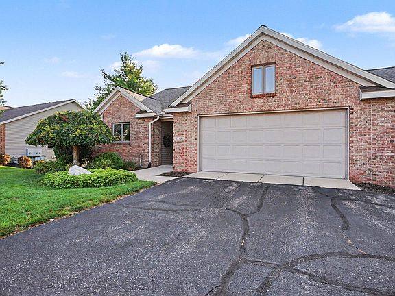 3rd image of 6290 Gentry Ct S #24