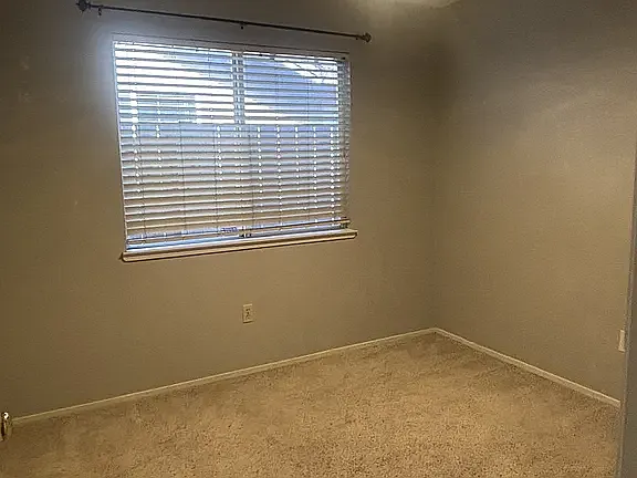 3413 Arizona Ave — Photo 6