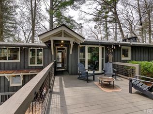 1082 N 4th St, Highlands, NC 28741
