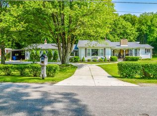 2245 Howard Ln, Akron, OH 44312