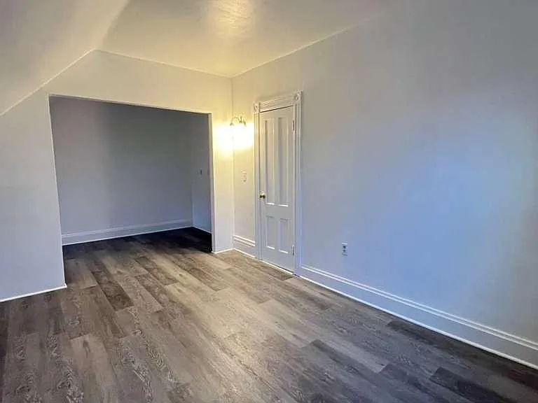 327 Prospect St #1 — Photo 9